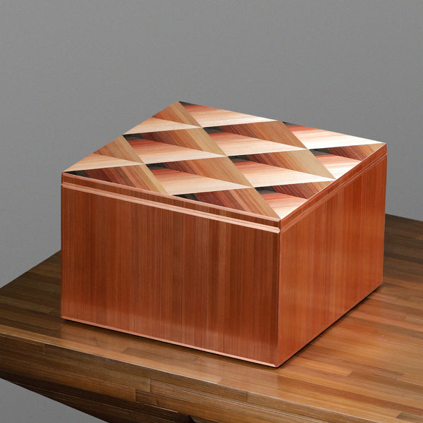 Honeycomb Box M