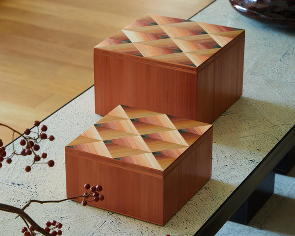 Honeycomb Box M